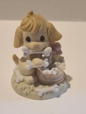 Precious Moments Collectors Club 2000 Members Only Puppy Figurine with Bones